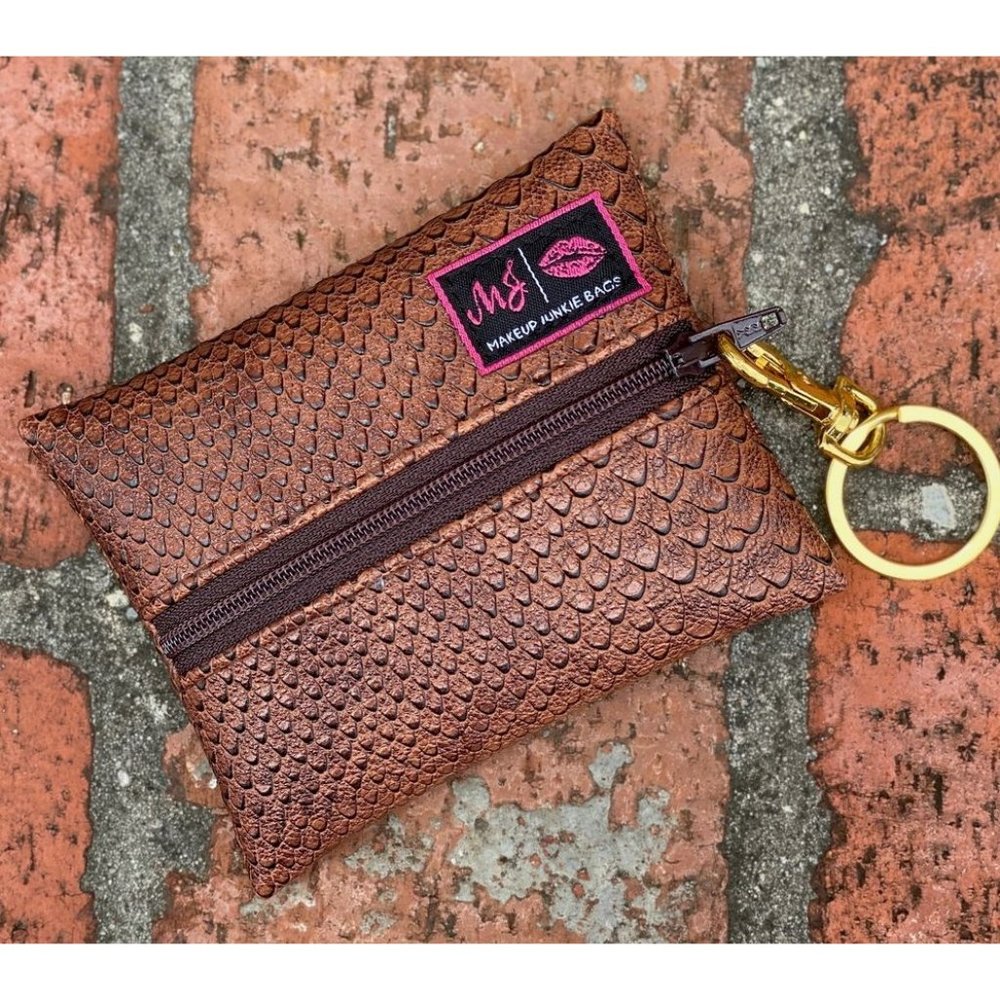 Makeup Junkie Micro  New  CHOCOLATE COBRA